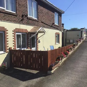 Frankies Flat, A Superb In Flamborough. Apartment